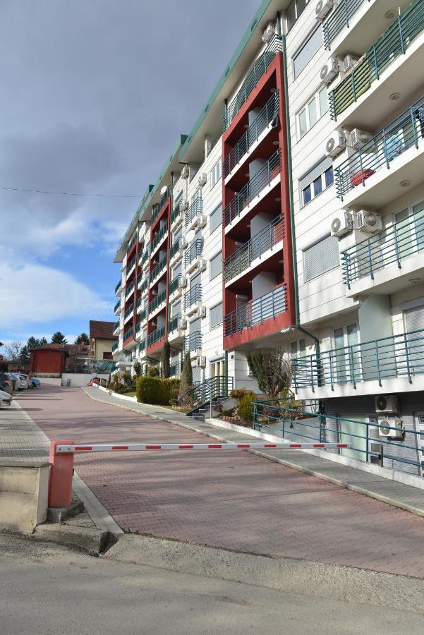 Studio Apartman Zvezdana Noc Vrnjačka Banja Exteriör bild